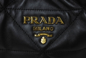 同じく同様 PRADA プラダ トートバッグ ハンドバッグ キルティング 1BG450 イタリア製レザー ゴールド金具 中古 4c070432 