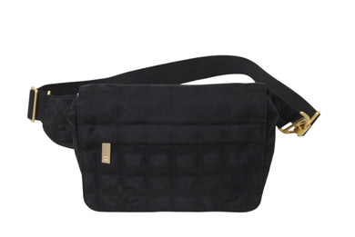 CHANEL シャネル ニュートラベルライン ウエストバッグ ショルダーバッグ ナイロン ブラック ゴールド金具 美品 中古 4c070438