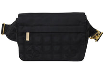 Load image into Gallery viewer, CHANEL シャネル ニュートラベルライン ウエストバッグ ショルダーバッグ ナイロン ブラック ゴールド金具 美品 中古 4c070438