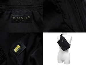 CHANEL シャネル ニュートラベルライン ウエストバッグ ショルダーバッグ ナイロン ブラック ゴールド金具 美品 中古 4c070438
