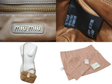 Load image into Gallery viewer, 極美品 MIUMIU ミュウミュウ 2WAY ボア シアリングバッグ ハンドバッグ シープファー ムートン カラメル ブラウン 中古 4c070439