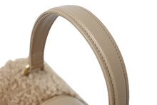 Load image into Gallery viewer, 極美品 MIUMIU ミュウミュウ 2WAY ボア シアリングバッグ ハンドバッグ シープファー ムートン カラメル ブラウン 中古 4c070439