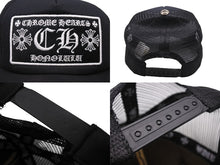 Load image into Gallery viewer, CHROME HEARTS クロムハーツトラッカーキャップ ホノルル限定 CHロゴ刺繍 クロスボール シルバー 925 ブラック 中古 美品 4c070448