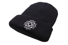 Load image into Gallery viewer, Chrome Hearts クロムハーツ CH WOOL WATCH CAP ニット帽 帽子 CHプラス ウール ブラック ホワイト 美品 中古 4c070457