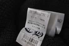 Load image into Gallery viewer, Chrome Hearts クロムハーツ CH WOOL WATCH CAP ニット帽 帽子 CHプラス ウール ブラック ホワイト 美品 中古 4c070457