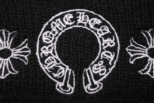 Load image into Gallery viewer, Chrome Hearts クロムハーツ WOOL WATCH CAP ニット帽 帽子 ホースシュー U.S.A製 ブラック ホワイト サイズOS 美品 中古 4c070458