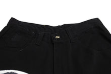 Load image into Gallery viewer, MAKAVELI マカヴェリ BAGGY DENIM ショートパンツ デニム ブルー プリント コットン サイズ30 59123 美品 中古 4c070472