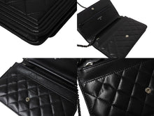 Load image into Gallery viewer, CHANEL シャネル ボーイシャネル ショルダーバッグ チェーンウォレット 19番台 ラムスキン ブラック シルバー 美品 中古 4c070487