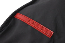 Load image into Gallery viewer, PRADA プラダスポーツ リュック デイパック 4VZ033 イタリア製 ポリエステル ポリウレタン グレー レッド ライトブルー 美品 中古 4c070490