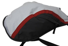 Load image into Gallery viewer, PRADA プラダスポーツ リュック デイパック 4VZ033 イタリア製 ポリエステル ポリウレタン グレー レッド ライトブルー 美品 中古 4c070490