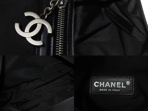 極美品 CHANEL シャネル ニュートラベルライン ショルダーバッグ A30913 10番台 ココマーク ブラック ブラウン ナイロンキャンバス 中古 4c070504