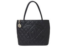 CHANEL シャネル 復刻トート ハンドバッグ ココマーク 6番台 キャビアスキン ブラック キルティング シルバー金具 美品 中古 4c070536