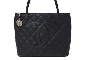 CHANEL シャネル 復刻トート ハンドバッグ ココマーク 6番台 キャビアスキン ブラック キルティング シルバー金具 美品 中古 4c070536