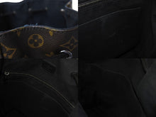 Load image into Gallery viewer, LOUIS VUITTON ルイヴィトン クリストファー MM リュック バックパック M43735 モノグラムマカサー PVC レザー 中古 4c070556