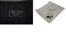 Load image into Gallery viewer, PRADA プラダ ハンドバック ミニ ボストンバック ナイロン レザー B10764 ブラック 黒 美品 中古 4c070569