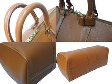 Load image into Gallery viewer, LOUIS VUITTON ルイヴィトン キーポル45 ボストンバッグ M42978 エピレザー ジパングゴールド 美品 中古 4c070574