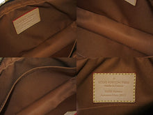 Load image into Gallery viewer, 新品同様 LOUIS VUITTON ルイヴィトン ポシェットヴォルガ クリストファーネメス モノグラム 伊勢丹限定 M61323 中古 4c070579