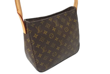 Load image into Gallery viewer, 極美品 LOUIS VUITTON ルイヴィトン ルーピングMM ハンドバッグ M51146 モノグラム PVC レザー ゴールド金具 美品 中古 4c070582