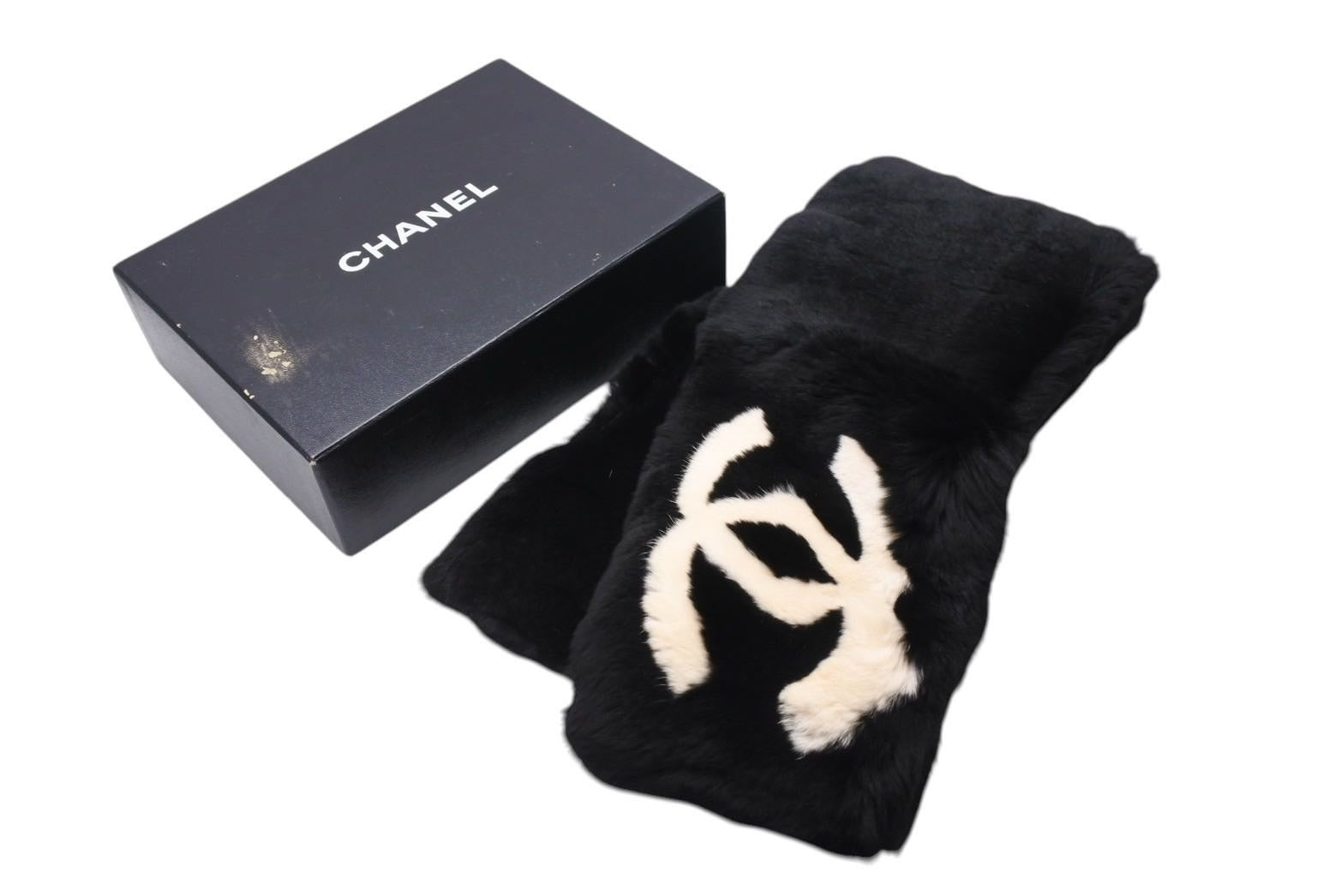 美品 シャネル CHANEL ココマーク ネックウォーマー マフラー ラパン CHANEL - CHANEL シャネル デカココマーク ラパンネック