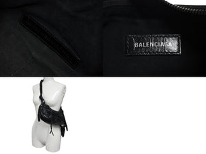 BALENCIAGA バレンシアガ Le Cagole XS ルカゴールXS クロコ型押し ショルダーバッグ 671309 レザー ブラック 美品 中古 4c070671