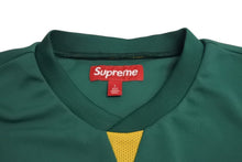 画像をギャラリービューアに読み込む, 未使用 Supreme シュプリーム クレスト サッカー ジャージ クレスト サッカー ジャージ サイズ L グリーン 中古 4c070696 