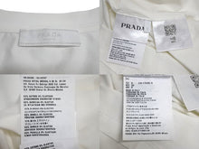 画像をギャラリービューアに読み込む, 美品 PRADA プラダ 半袖Tシャツ UJN712 サイズS トライアングルロゴ ホワイト 刺繍ロゴ コットン 中古 4c070782 