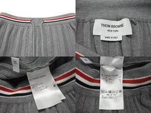 Load image into Gallery viewer, 極美品 THOM BROWNE トムブラウン 22SS プリーツ スカート FKK096A Y3009055 コットン グレー サイズ36 中古 4c070806
