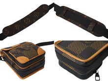 Load image into Gallery viewer, 極美品 LOUIS VUITTON ルイ ヴィトン アマゾン メッセンジャー ショルダーバッグ NIGO N40357 ダミエ エベヌ 中古 4c070823