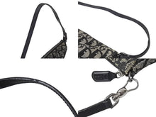 Load image into Gallery viewer, Christian Dior クリスチャンディオール トロッター サドルポーチ ロゴ ハンドバッグ 総柄 ブラック シルバー金具 MC0032 美品 中古 4c070865