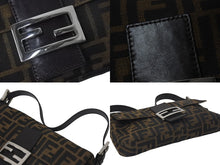 Load image into Gallery viewer, FENDI フェンディ マンマバケット ワンショルダーバッグ ズッカ柄 コットンキャンバス レザー シルバー金具 ブラウン 美品 中古 4c075874