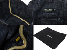 Load image into Gallery viewer, CHANEL シャネル スパークリングデニム ココマーク ハンドバッグ トートバッグ ネイビー ベージュ ゴールド 美品 中古 4c070901