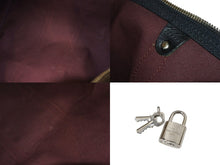 Load image into Gallery viewer, LOUIS VUITTON ルイヴィトン キーポルバンドリエール55 ボストンバッグ M56714 モノグラムマカサー ブラック 美品 中古 4c070930