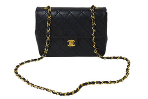 CHANEL シャネル 縦長 15cm ミニマトラッセ20 チェーンショルダーバッグ 1番台 ラムスキン ブラック ゴールド 良品 中古 4c070966