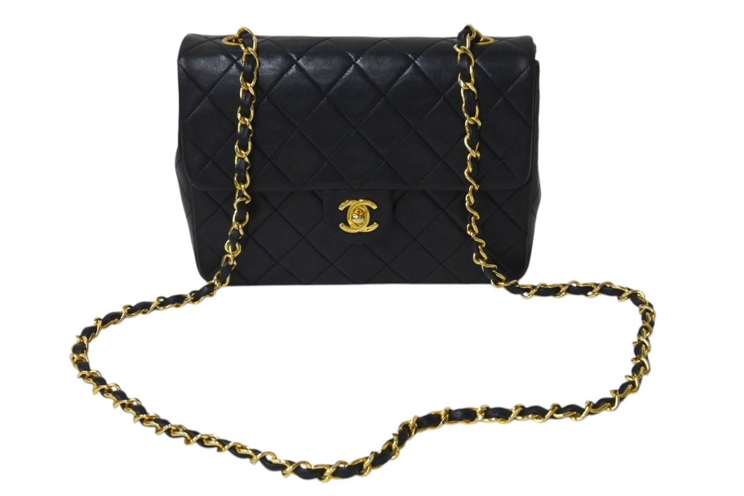 CHANEL シャネル 縦長 15cm ミニマトラッセ20 チェーンショルダーバッグ 1番台 ラムスキン ブラック ゴールド 良品 中古 4c070966