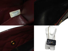 Load image into Gallery viewer, CHANEL シャネル マトラッセ23 Wフラップ チェーン ショルダーバッグ ラムスキン 2番台 ブラック ゴールド金具 美品 中古 4c070973