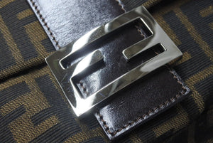FENDI フェンディ ワンショルダーバッグ 26325 ズッカ柄 総柄 ブラウンキャンバス レザー シルバー金具 美品 中古 4c070992 
