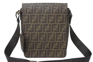 FENDI フェンディショルダーバッグ ズッカ柄 総柄 7VA215 ブラウン PVC レザー ゴールド金具 美品 中古 4c070993 