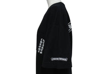 Load image into Gallery viewer, CHROME HEARTS クロムハーツ 大阪スクロール ラベル ロゴ プリント 半袖Ｔシャツ 大阪限定 新型 ブラック サイズM 美品 中古 4c071048