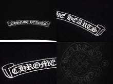 Load image into Gallery viewer, CHROME HEARTS クロムハーツ 大阪スクロール ラベル ロゴ プリント 半袖Ｔシャツ 大阪限定 新型 ブラック サイズM 美品 中古 4c071048