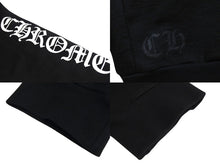 Load image into Gallery viewer, 極美品 CHROME HEARTS クロムハーツ スウェットシャツ トレーナー サイズXXL ネックロゴ 新作 袖プリント ブラック コットン 中古 4c071052