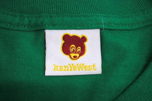 Load image into Gallery viewer, 極美品 KANYE WEST カニエウェスト Late Registration 2005 プロモーションTシャツ サイズM 非売品 カニエベア 中古 4c071113