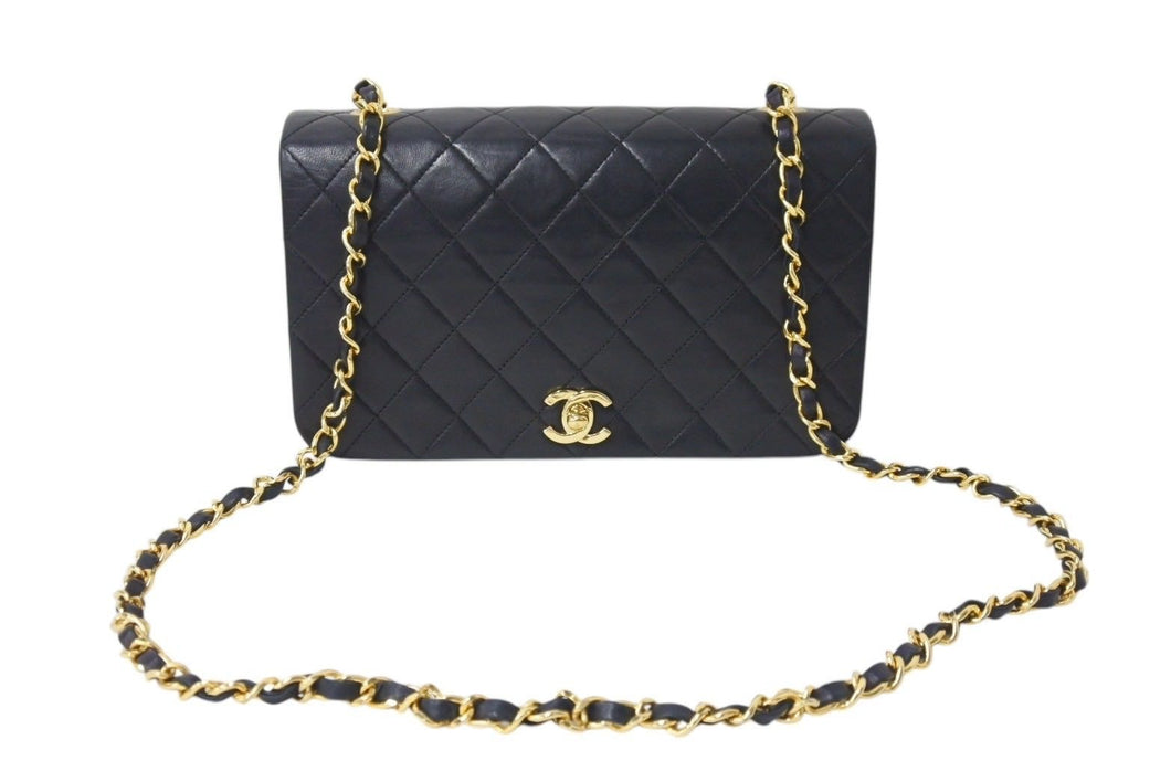 CHANEL シャネル マトラッセ フルフラップチェーンショルダーバッグ ココマーク 1番台 ラムスキン ブラック ゴールド 美品 中古 4c071162