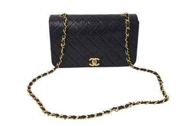 CHANEL シャネル マトラッセ フルフラップチェーンショルダーバッグ ココマーク 1番台 ラムスキン ブラック ゴールド 美品 中古 4c071163