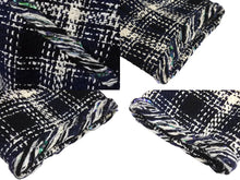 Load image into Gallery viewer, 極美品 CHANEL シャネル メンズ ツイード ジャケット ネイビー系 ブラック ホワイト シルク混 P58787V44460 サイズ50 中古 4c071212