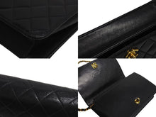Load image into Gallery viewer, CHANEL シャネル チェーンショルダーバッグ 8番台 ココマーク キルティング ブラック ゴールド金具 美品 中古 4c071222