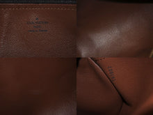 Load image into Gallery viewer, 極美品 LOUIS VUITTON ルイヴィトン パピヨン26 ハンドバッグ M51386 モノグラム ブラウン ゴールド金具 中古 4c071224