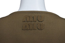 Load image into Gallery viewer, 新品同様 MIUMIU ミュウミュウ 23SS ギャバジン ミニドレス ワンピース MF5234 S000 108N バージンウール ブラウン サイズ36 中古 4c071389