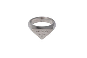 PRADA プラダ リング 指輪 トライアングルロゴ 21 00ＭFR イタリア製 シルバー925 13.3g サイズ19号 美品 中古 4c071426 