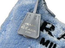 画像をギャラリービューアに読み込む, 極美品 PRADA プラダ ホーボー ハンドバッグ 1NE515 トライアングル ブルー ブラック テリークロス シルバー金具 中古ロゴ 4c071462 