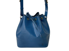 Load image into Gallery viewer, LOUIS VUITTON ルイヴィトン エピ プチノエ ワンショルダーバッグ M44105 エピレザー ブルー ゴールド金具 美品 中古 4c071481